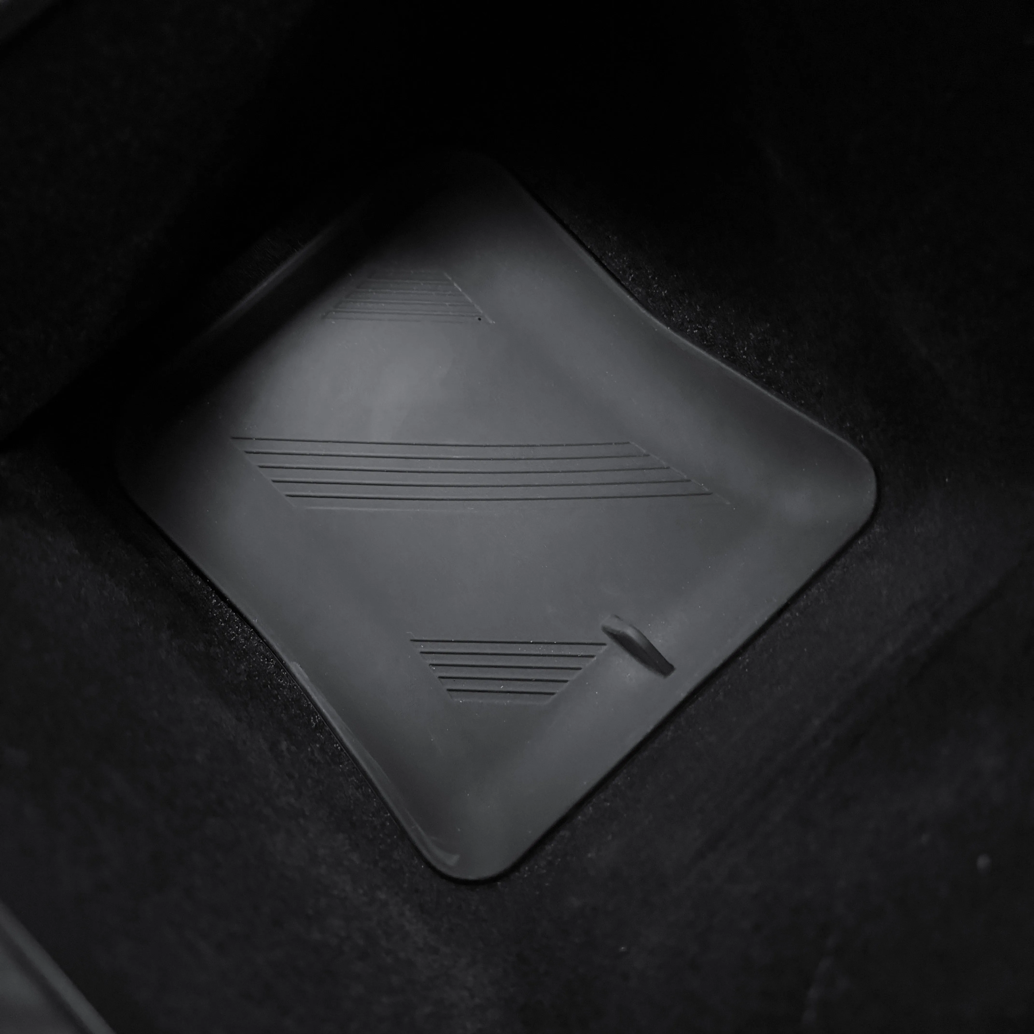 2021  | Model S & X Center Console & Armrest Liner Kit (3 Pieces) - Silicone Rubber