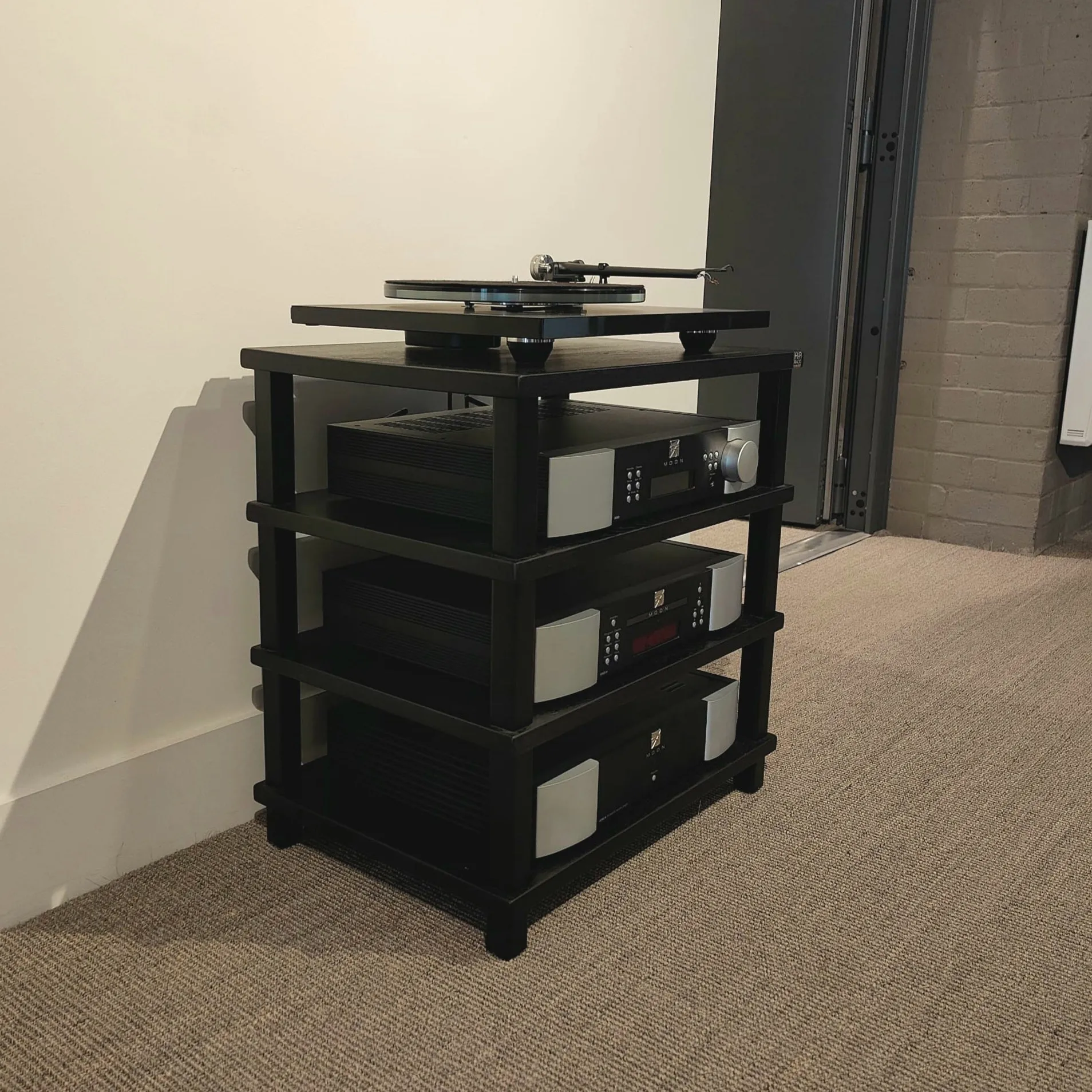 EX-DISPLAY - Hi-Fi Racks Podium Slimline