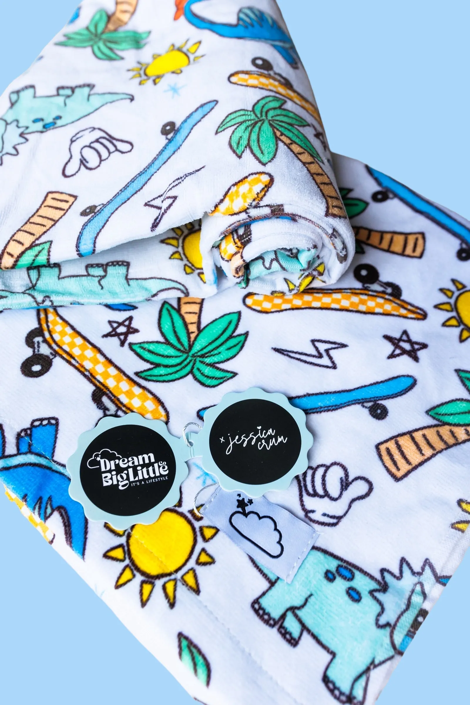 EXCLUSIVE SURF-O-SARUS DREAM TOWEL