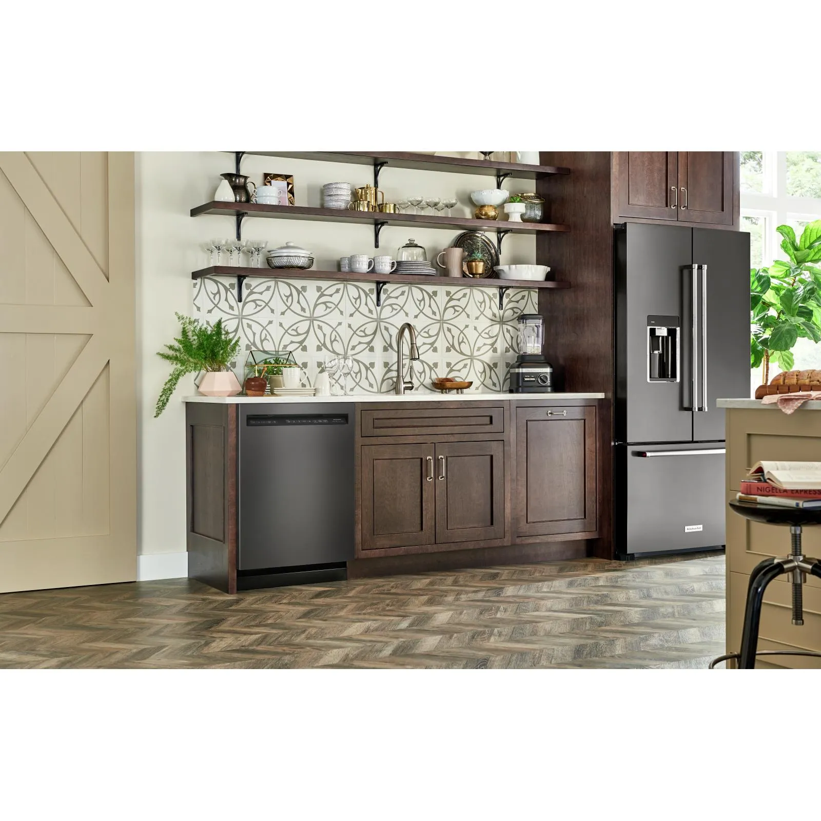 KitchenAid 24-inch Built-in Dishwasher with FreeFlex™ Third Rack KDFM404KBS