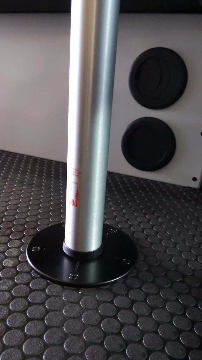 Low Profile Removable Mounting Table Base