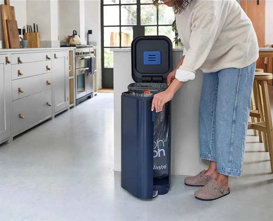 Porta™ 40L Easy-empty Blue Pedal Bin Starter Set