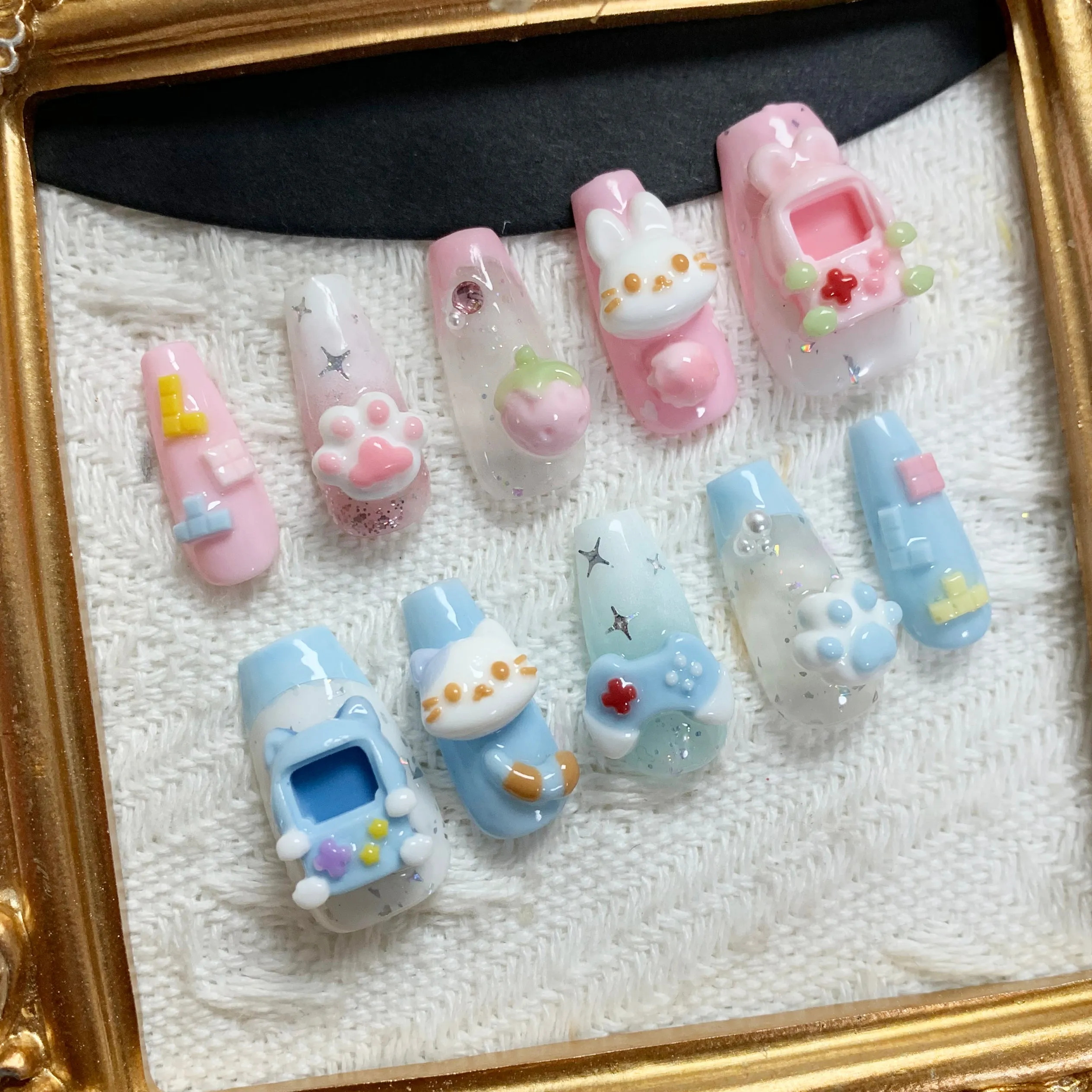 Pretty Nails Shaker Elves Box Exclusive