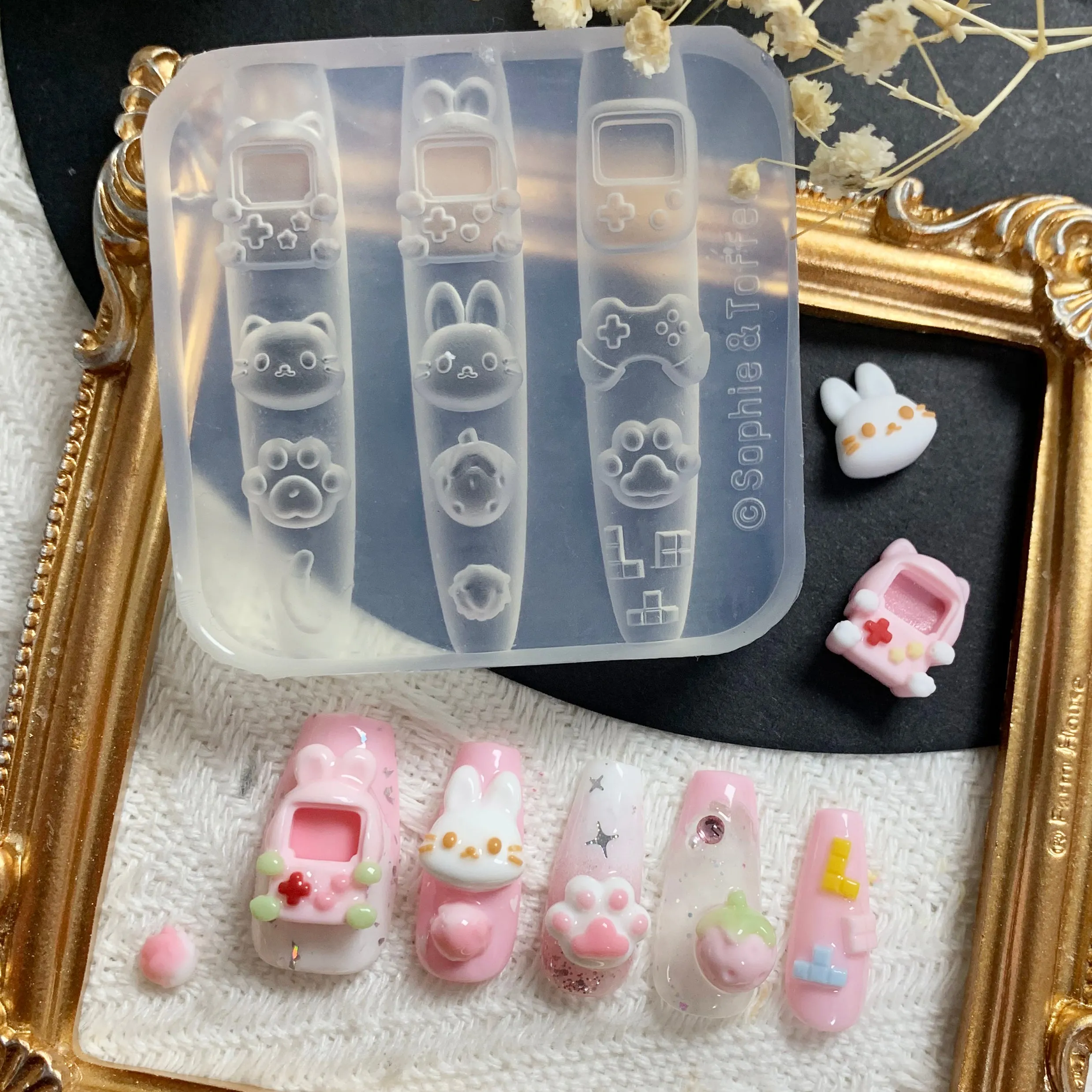 Pretty Nails Shaker Elves Box Exclusive