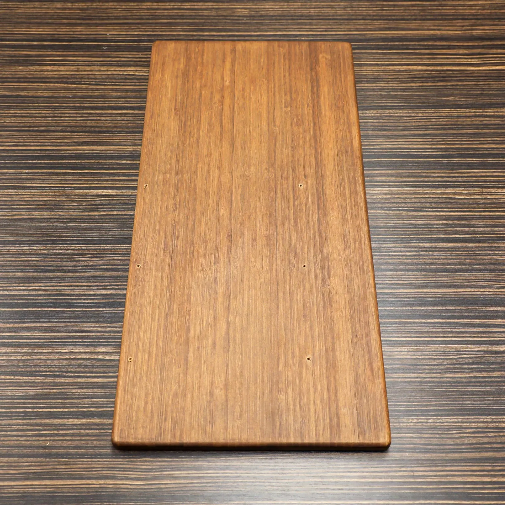 [SHOWROOM] Small Universal Table