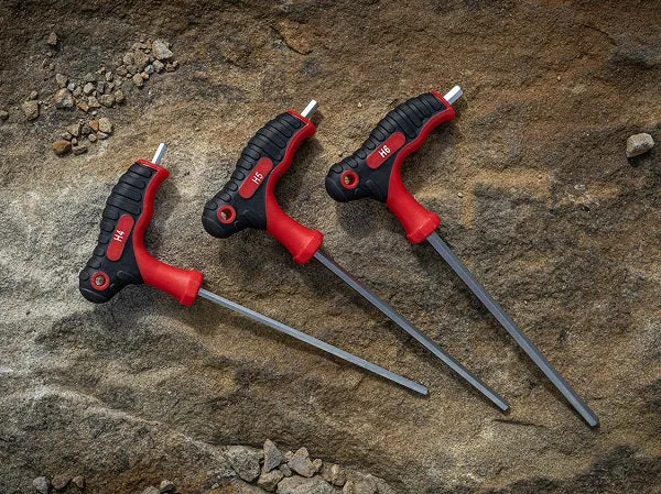 Titan Post Driver | Contractor X | 3.125 in. Barrel | Honda 35cc | Post Master Drive Cap (PGD3200XPM)