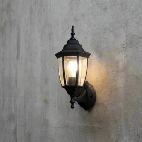 Traditional Coach Wall Light in Black, Green or Beige