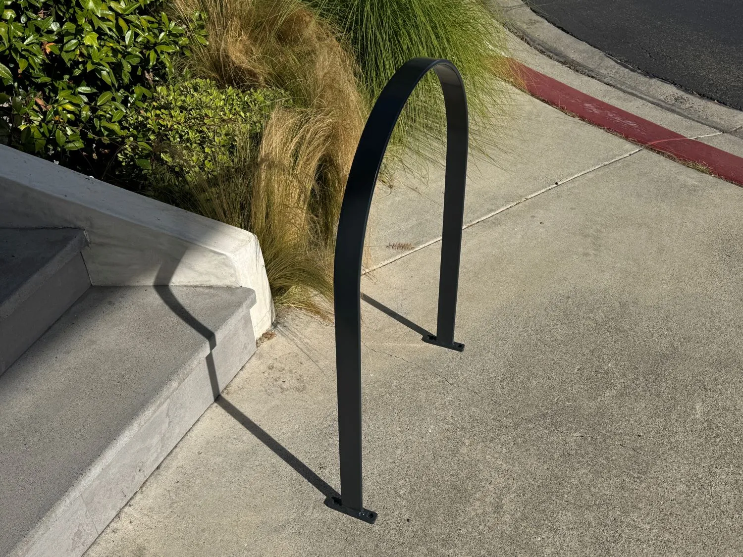 U-Shaped Industrial Metal Bike Rack for Sidewalks (Galvanized)